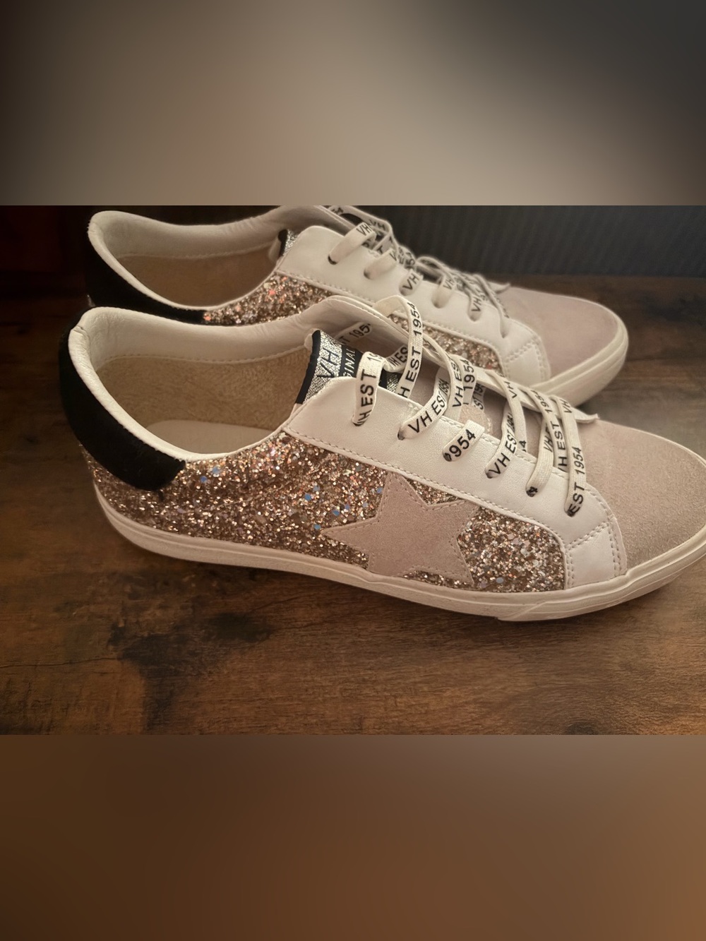 Vintage Havana Glitter Star Sneakers in Champagne and White - Picture 3 of 5
